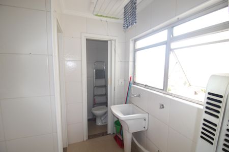 Apartamento à venda com 72m², 2 quartos e 1 vagaÁrea de Serviço