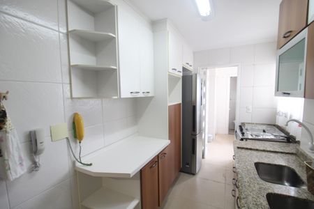 Apartamento à venda com 72m², 2 quartos e 1 vagaCozinha