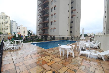 Apartamento à venda com 72m², 2 quartos e 1 vagaÁrea Comum