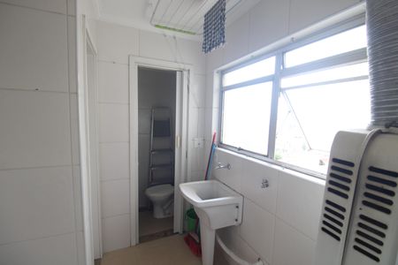 Apartamento à venda com 72m², 2 quartos e 1 vagaÁrea de Serviço