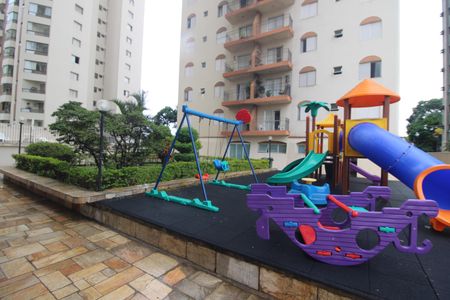 Apartamento à venda com 72m², 2 quartos e 1 vagaÁrea Comum