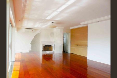 Casa à venda com 789m², 5 quartos e 6 vagas