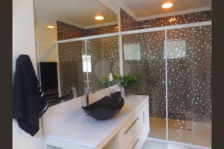 Casa à venda com 789m², 5 quartos e 6 vagas