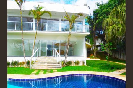 Casa à venda com 789m², 5 quartos e 6 vagas