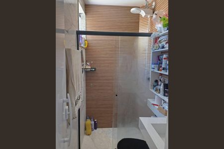 Casa à venda com 180m², 3 quartos e 3 vagas