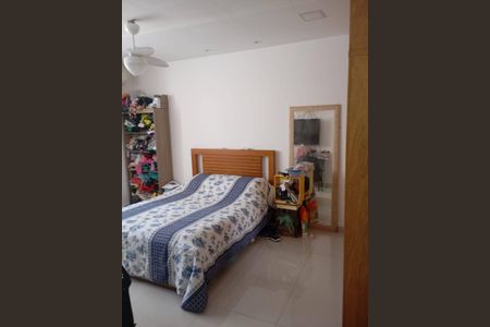 Casa à venda com 3 quartos, 180m² em Jacarepaguá, Rio de Janeiro