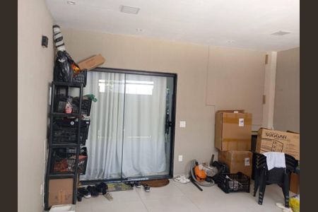 Casa à venda com 180m², 3 quartos e 3 vagas