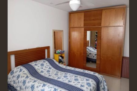 Casa à venda com 180m², 3 quartos e 3 vagas