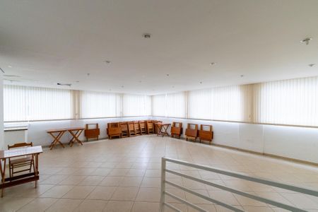 Apartamento à venda com 79m², 3 quartos e 1 vaga Apartamento à venda com 79m², 3 quartos e 1 vagaÁrea comum - Salão de festas