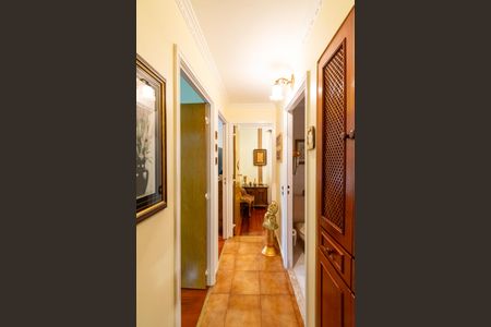 Apartamento à venda com 79m², 3 quartos e 1 vaga Apartamento à venda com 79m², 3 quartos e 1 vagaCorredor