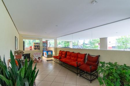 Apartamento à venda com 79m², 3 quartos e 1 vaga Apartamento à venda com 79m², 3 quartos e 1 vagaHall de entrada