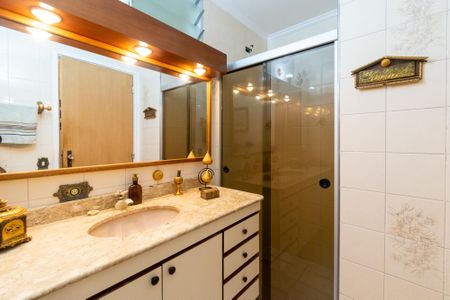 Apartamento à venda com 79m², 3 quartos e 1 vaga Apartamento à venda com 79m², 3 quartos e 1 vagaBanheiro