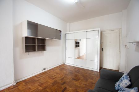 Studio para alugar com 42m², 1 quarto e sem vaga Studio para alugar com 42m², 1 quarto e sem vagaStudio