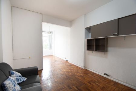 Studio para alugar com 42m², 1 quarto e sem vaga Studio para alugar com 42m², 1 quarto e sem vagaStudio