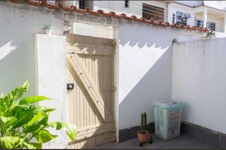 Casa à venda com 152m², 2 quartos e 2 vagas