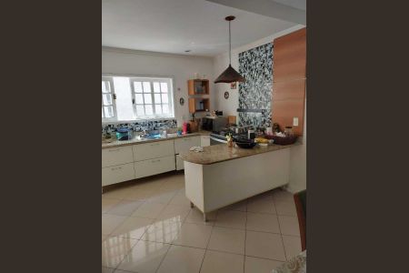 Casa à venda com 151m², 3 quartos e 2 vagas