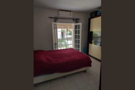 Casa à venda com 151m², 3 quartos e 2 vagas