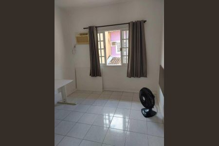 Casa à venda com 151m², 3 quartos e 2 vagas