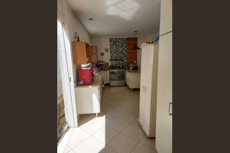 Casa à venda com 151m², 3 quartos e 2 vagas