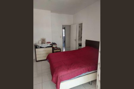Casa à venda com 151m², 3 quartos e 2 vagas