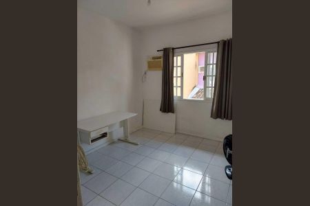 Casa à venda com 151m², 3 quartos e 2 vagas