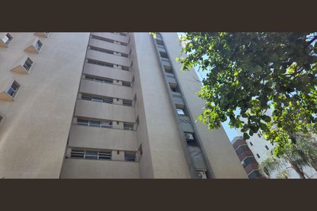 Apartamento à venda com 180m², 4 quartos e 3 vagasPlaquinha instalada