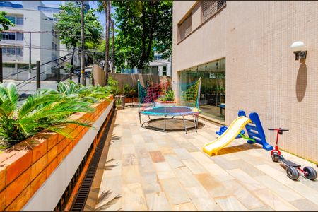 Apartamento à venda com 180m², 4 quartos e 3 vagasÁrea comum