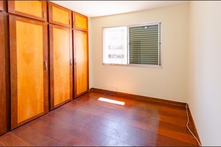 Apartamento à venda com 180m², 4 quartos e 3 vagasQuarto 3