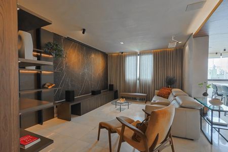 Apartamento à venda com 4 quartos, 195m² em Gutierrez, Belo Horizonte