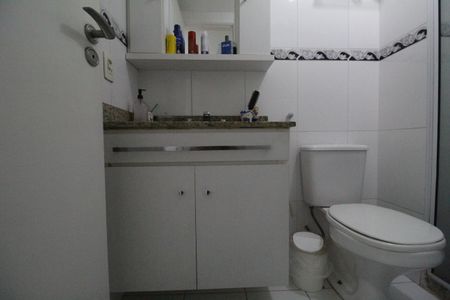 Apartamento à venda com 66m², 2 quartos e 1 vagaBanheiro social