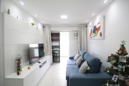 Apartamento à venda com 66m², 2 quartos e 1 vagaSala