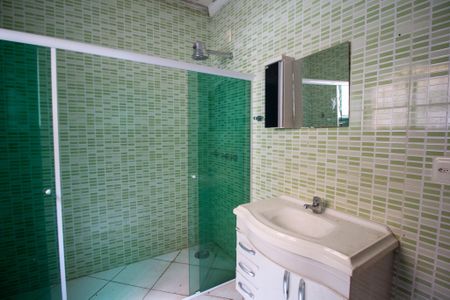 Casa para alugar com 400m², 4 quartos e 1 vaga Casa para alugar com 400m², 4 quartos e 1 vagaBanheiro Suite 2 andar