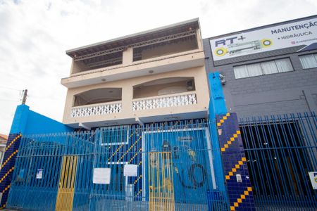 Casa para alugar com 400m², 4 quartos e 1 vaga Casa para alugar com 400m², 4 quartos e 1 vagaFachada