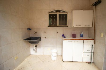 Casa para alugar com 400m², 4 quartos e 1 vaga Casa para alugar com 400m², 4 quartos e 1 vagaÁrea de Serviço