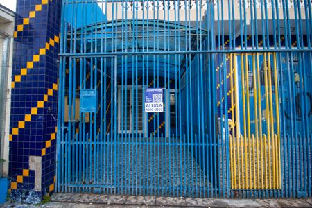 Casa para alugar com 400m², 4 quartos e 1 vaga Casa para alugar com 400m², 4 quartos e 1 vagaFachada