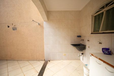 Casa para alugar com 400m², 4 quartos e 1 vaga Casa para alugar com 400m², 4 quartos e 1 vagaÁrea de Serviço