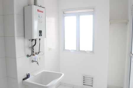 Apartamento para alugar com 65m², 2 quartos e 1 vagaÁrea de Serviço