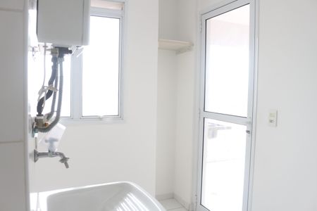 Apartamento para alugar com 65m², 2 quartos e 1 vagaÁrea de Serviço