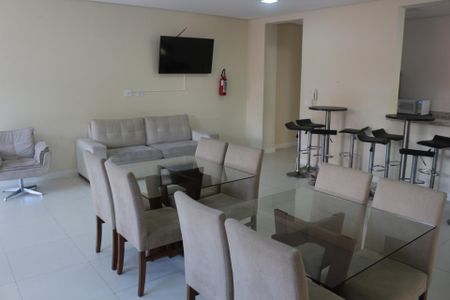 Apartamento para alugar com 65m², 2 quartos e 1 vagaÁrea comum - Salão de festas