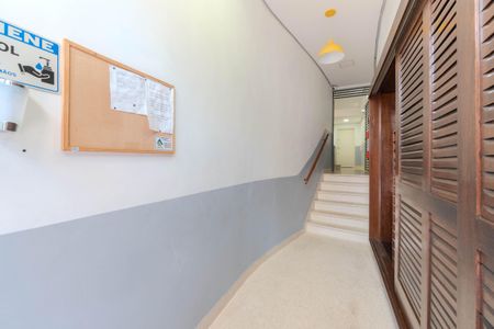 Apartamento para alugar com 42m², 1 quarto e sem vaga Apartamento para alugar com 42m², 1 quarto e sem vagaHall de entrada