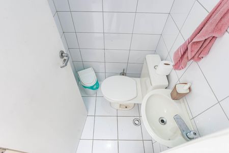 Casa à venda com 178m², 4 quartos e 1 vagaBanheiro de serviço