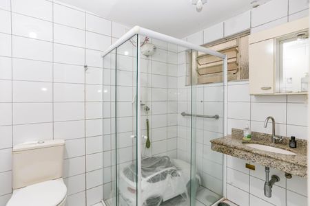 Casa à venda com 178m², 4 quartos e 1 vagaBanheiro