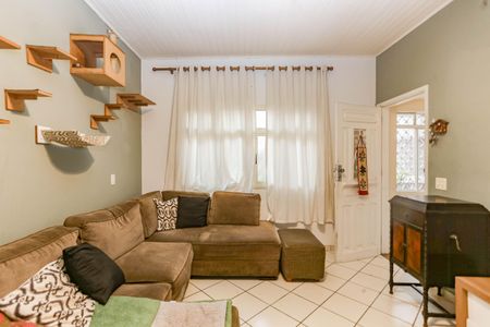 Sala de casa à venda com 4 quartos, 178m² em Vila Moinho Velho, São Paulo