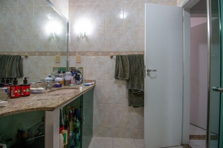 Apartamento à venda com 80m², 3 quartos e 1 vagaBanheiro