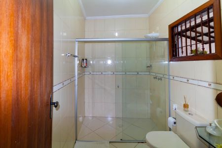 Casa à venda com 120m², 2 quartos e 2 vagas Casa à venda com 120m², 2 quartos e 2 vagasBanheiro da Suíte