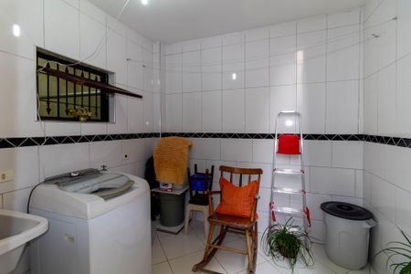 Casa à venda com 120m², 2 quartos e 2 vagas Casa à venda com 120m², 2 quartos e 2 vagasÁrea de Serviço