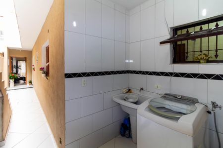 Casa à venda com 120m², 2 quartos e 2 vagas Casa à venda com 120m², 2 quartos e 2 vagasÁrea de Serviço