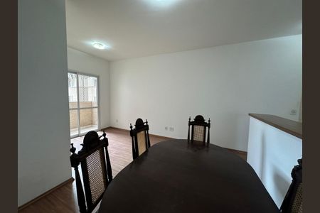 Sala de apartamento para alugar com 3 quartos, 71m² em Nucleo Residencial Celia Mota, Barueri