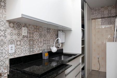Apartamento à venda com 60m², 2 quartos e 1 vagaCozinha + Área de Serviço
