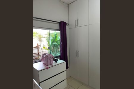 Quarto de casa à venda com 3 quartos, 155m² em Pedra Azul, Contagem